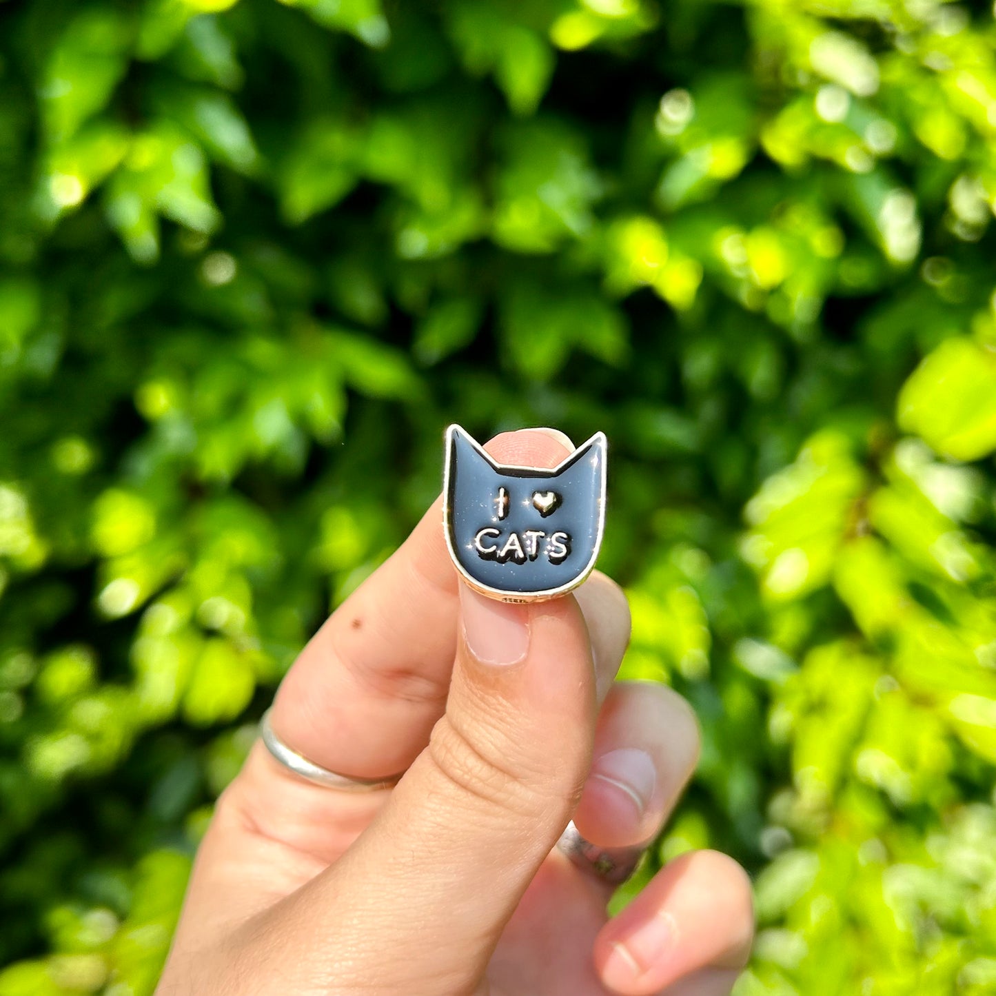 I <3 Cats Pin